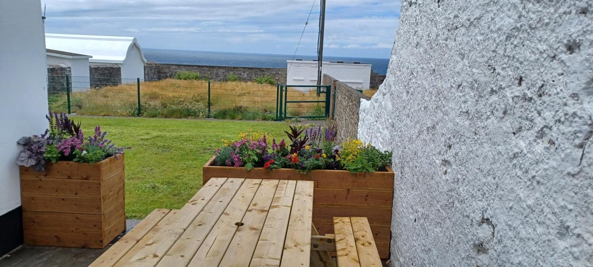 Kilbaha Loop Head Lighthouse Attendant'S Cottage מראה חיצוני תמונה